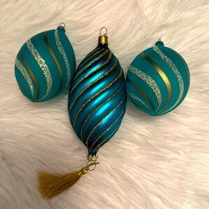 Vintage Glass ornaments (3)